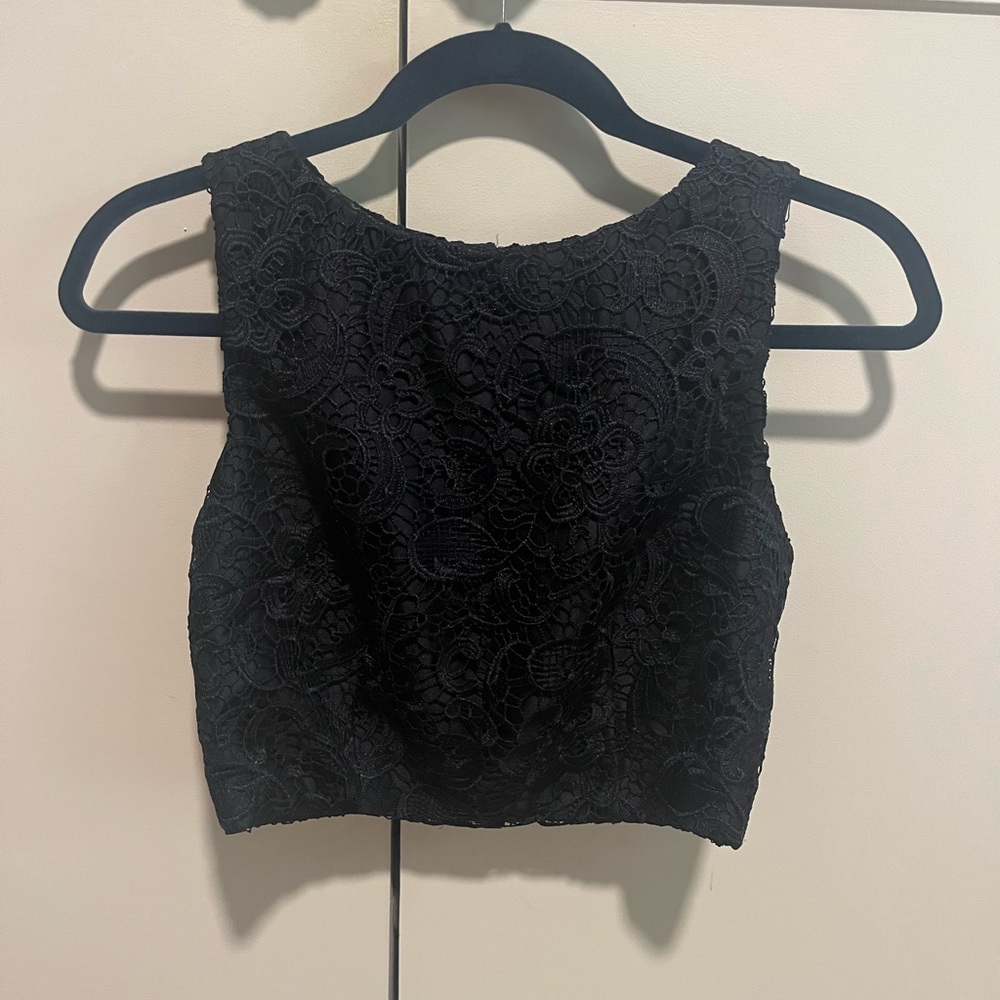 Navy crop top
